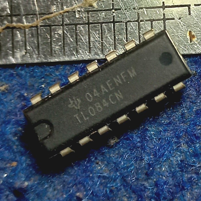 IC TL084 TL084CN TL 084 ORIGINAL TEXAS instrument opamp ORI asli