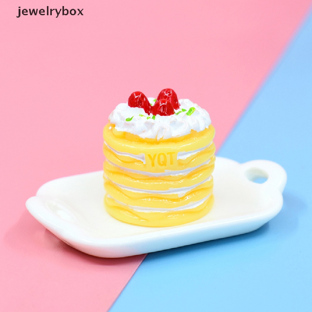 [jewelrybox] Ornamen Rumah Boneka Simulasi strawberry cream model Kue Seribu Lapis Butik