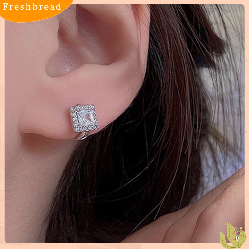 &lt; Freshbread &gt; 1pasang Ear Studs Square Rhinestones Jewelry Anting Gesper Telinga Bersinar Untuk Pakaian Sehari-Hari