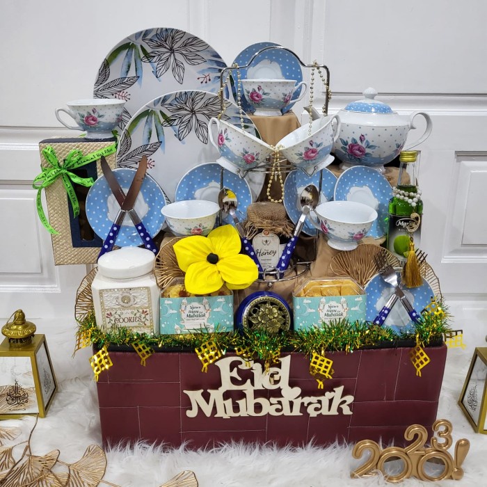 

Paket Dekorasi Lebaran Idul Fitri Hampers Parcel Jumbo Kue Kering 055