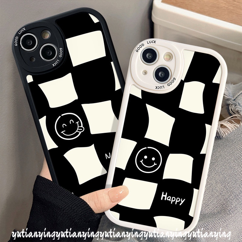 IPHONE Casing Ponsel Kotak-Kotak Hitam Putih Fashion Kompatibel Untuk Iphone11 13 14 12 Pro Max7 Plus XR X XS Max7 8 6s 6 14 Plus SE 2020 Wajah Senyum Lucu Lembut TPU Pasangan Cover