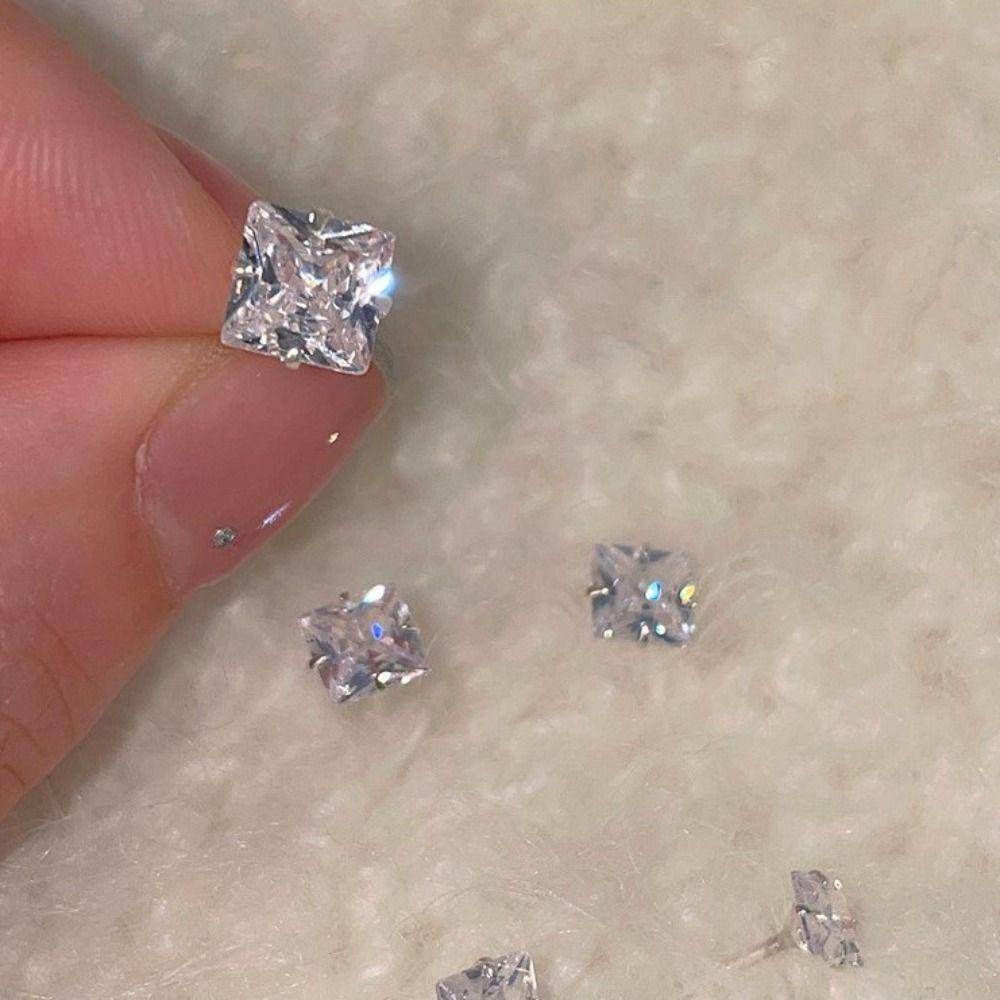Mxbeauty Anting Tusuk Persegi Pesta Klasik Geometir Kecil Elegan Berkilau Anting Gaya Korea