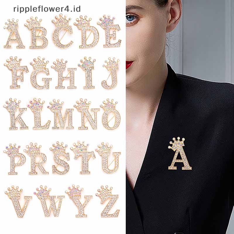 {rippleflower4.id} Fashion Mahkota 26huruf Inisial A Sampai Z Kristal Berlian Imitasi Bros Pin Untuk Wanita Gaun Pengantin Kerah Lapel Pin Perhiasan~