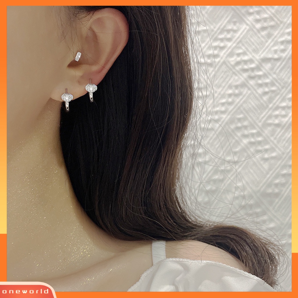 [WOD] 1pc Anting Hoop Elegan Mengkilap Berlian Imitasi Bertatahkan Geometris Temperamen Hias Hadiah Wanita Keong Shell Lingkaran Anting Perhiasan Fashion Untuk Pacaran