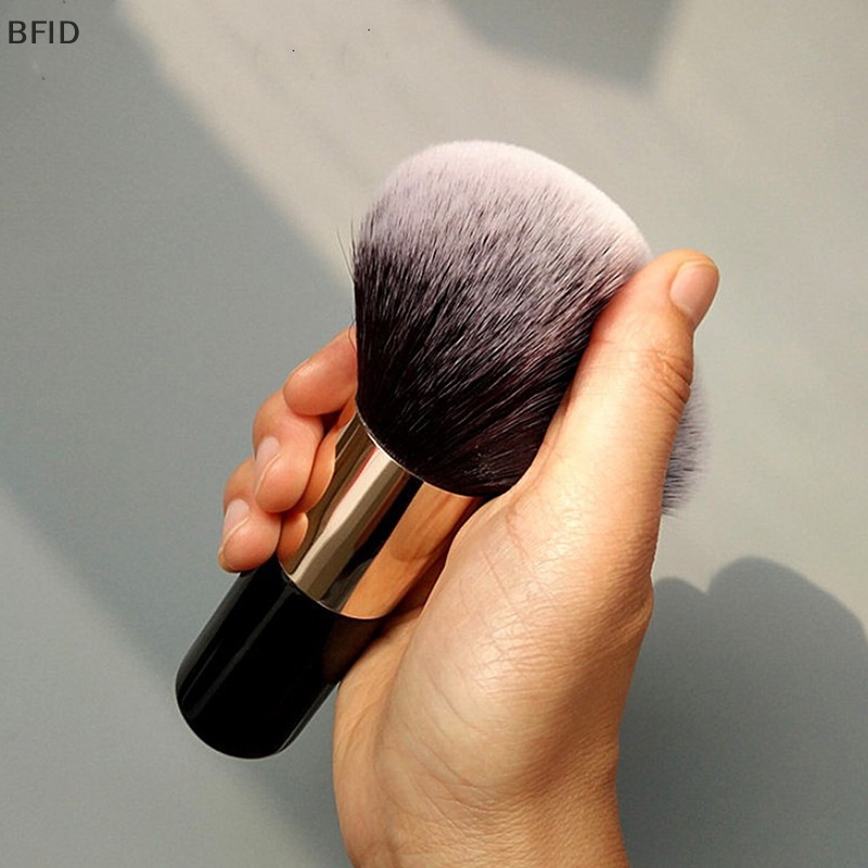 [BFID] 1pcs Big Size Makeup Brushes Foundation Bedak Kuas Blush Wajah Brush Wajah Lembut [ID]