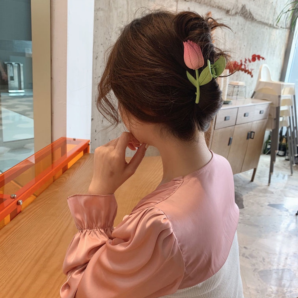 Tulip Hair Claw Summer Hair Catch Flower Shark Clip Hiasan Kepala Vintage Klip Rambut Trendi Manis Aksesoris Rambut