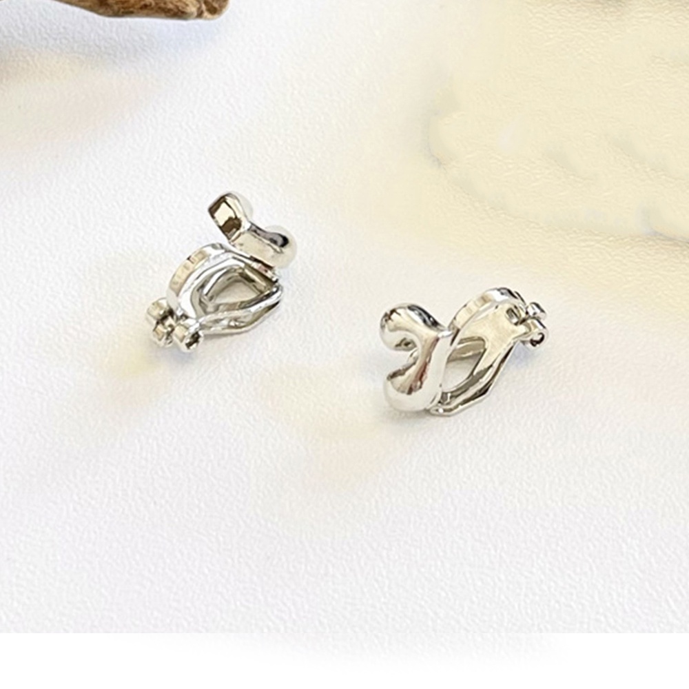 Anting Klip On Hati Kecil Lucu Minimalis Perhiasan Geometris Manset Telinga Bahan Metal Untuk Wanita Piercing Hadiah Pesta