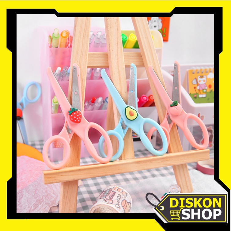 

Diskon Shop - H5916 Gunting Lucu / Gunting Sekolah Untuk Anak / Gunting Cute Desain Ujung Tumpul Tidak Tajam / Gunting Anak Squeezy