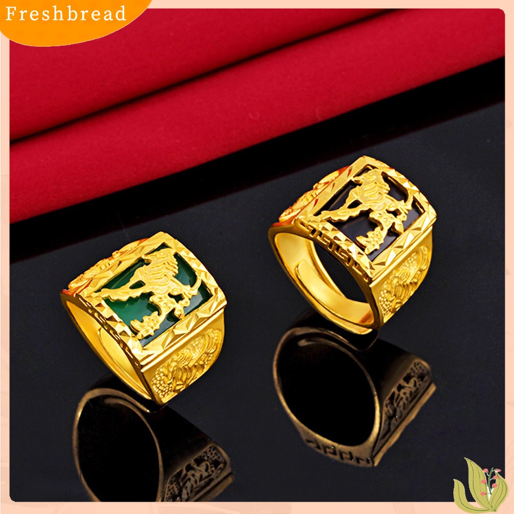 &lt; Freshbread &gt; Fashion Pria Berlapis Emas Kuda Diukir Lebar Band Terbuka Jari Cincin Perhiasan Pesta