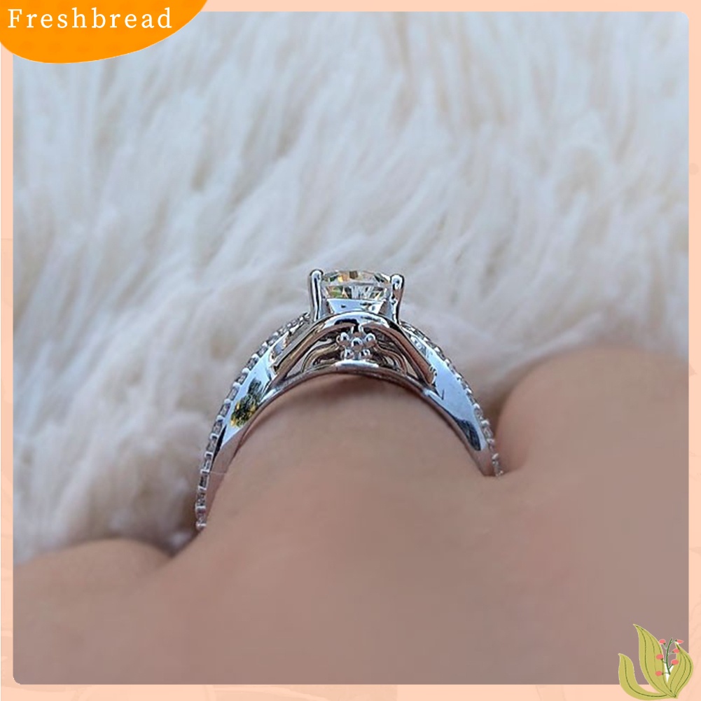 &lt; Freshbread &gt; Wanita Tetesan Air Cubic Zirconia Hias Memutar Jari Cincin Perhiasan Pesta Pernikahan