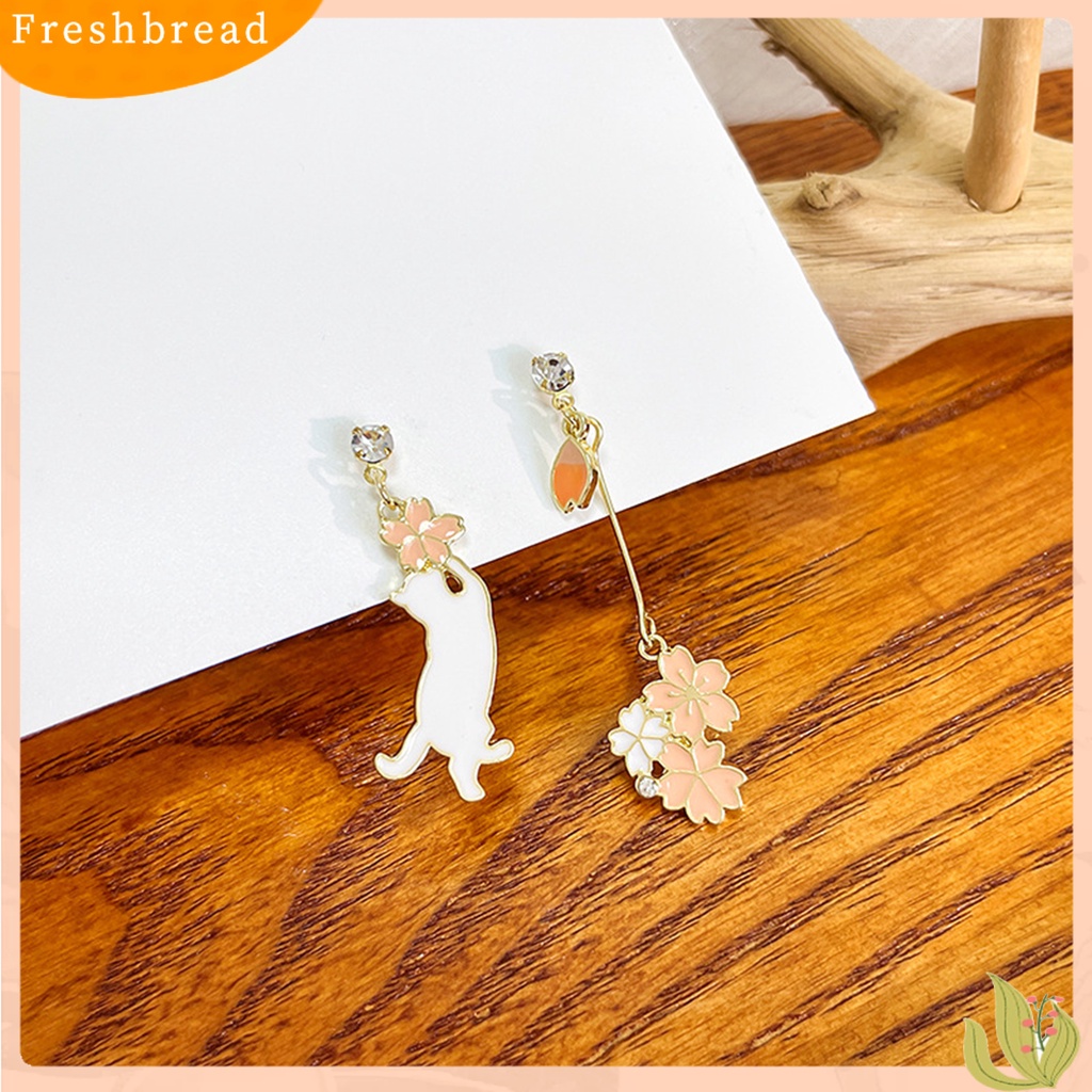 &lt; Freshbread &gt; 1pasang Drop Earrings Kartun Asimetris Electroplating Liontin High Gloss Hiasan Telinga Tahan Luntur Fashion Wanita Anak Bunga Telinga Kucing Studs Untuk Pakaian Sehari-Hari