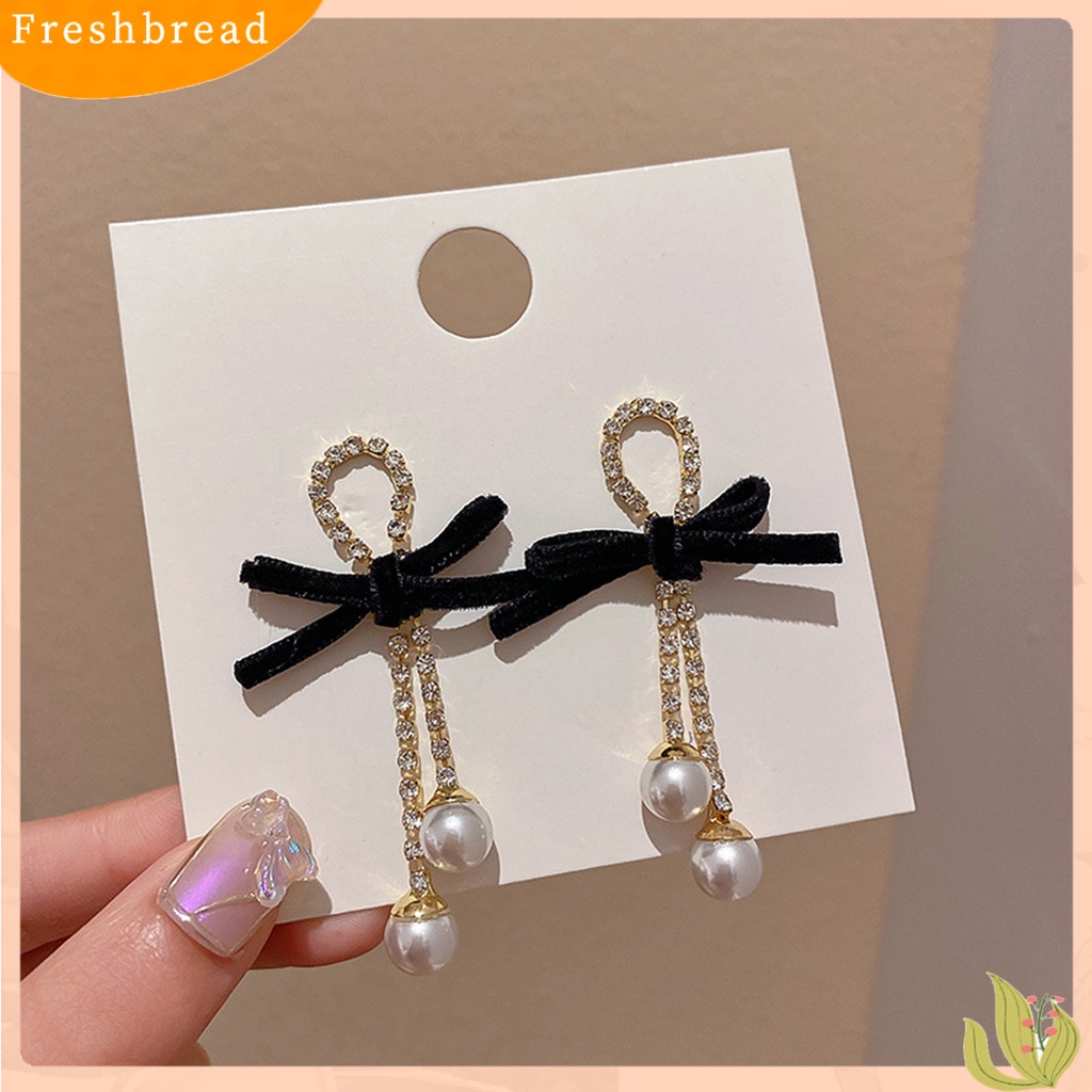 &lt; Freshbread &gt; 1pasang Anting Menjuntai Busur Mutiara Imitasi Wanita Berlian Imitasi Mengkilap Jumbai Anting Stud Untuk Pacaran