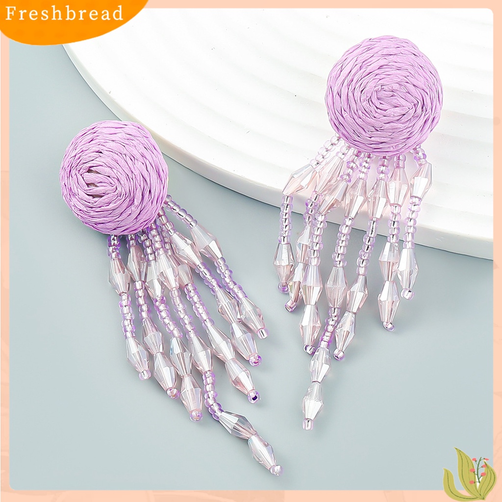 &lt; Freshbread &gt; 1pasang Anting Wanita Warna Kontras Berlebihan Ringan Tahan Lama Portabel Kepala Bulat Dikepang Rumbai Manis Menjuntai Anting-Anting Lady Earrings Jewelry