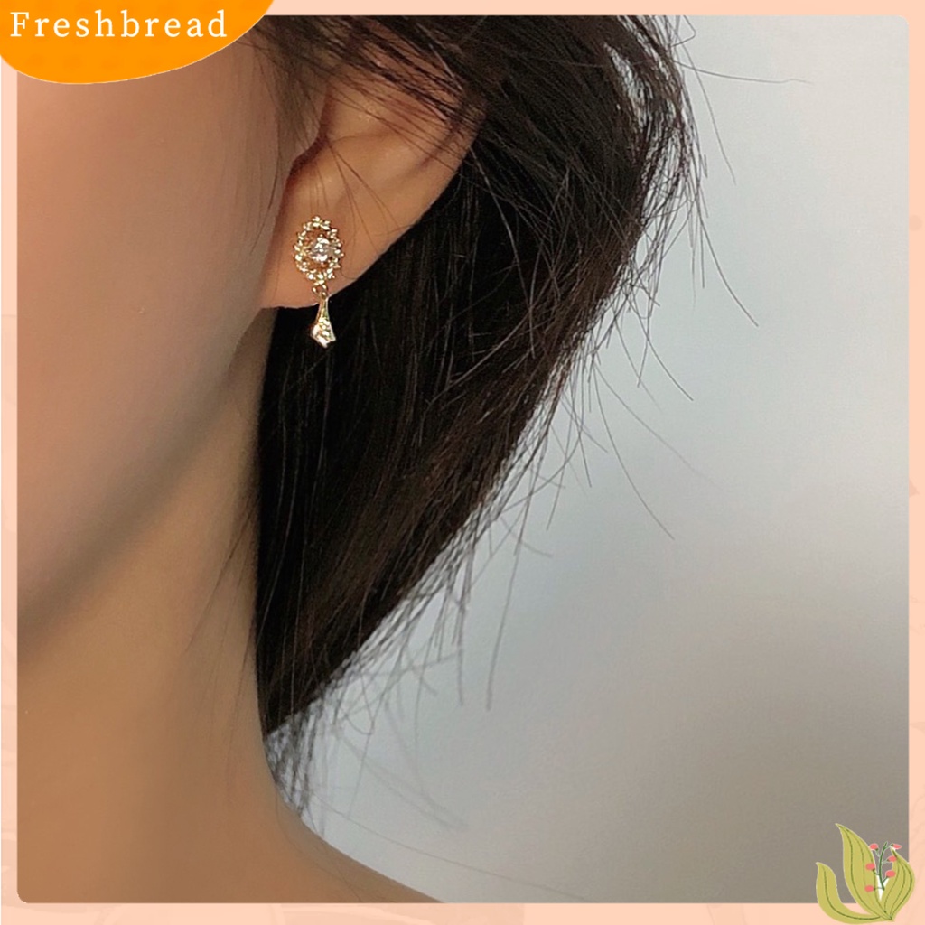 &lt; Freshbread &gt; 1pasang Wanita Menjuntai Anting Berongga Keluar Rumbai Aksesori Vintage Kilau Terang Drop Earrings Untuk Pakaian Sehari-Hari