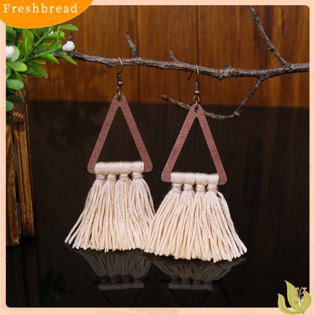 &lt; Freshbread &gt; 1pasang Segitiga Kayu Gaya Etnik Lady Drop Earrings Aksesori Bohemian Benang Katun Rumbai Kait Anting Perhiasan Pesta