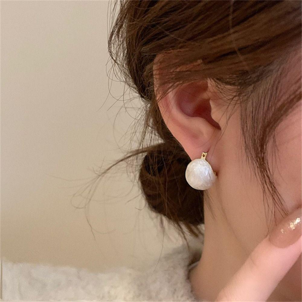 Mxbeauty Anting Wanita Manis Retro Pesta Tembaga Temperamen Lady Enamel Telinga Gesper