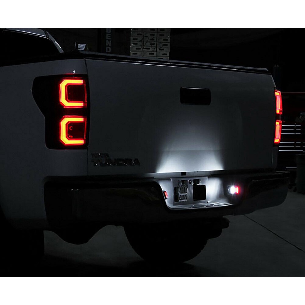 2pcs Untuk Toyota Tacoma 2005-2015 Tundra 2000-2013 Merah+Putih Lampu Plat Nomor LED Plat Lampu