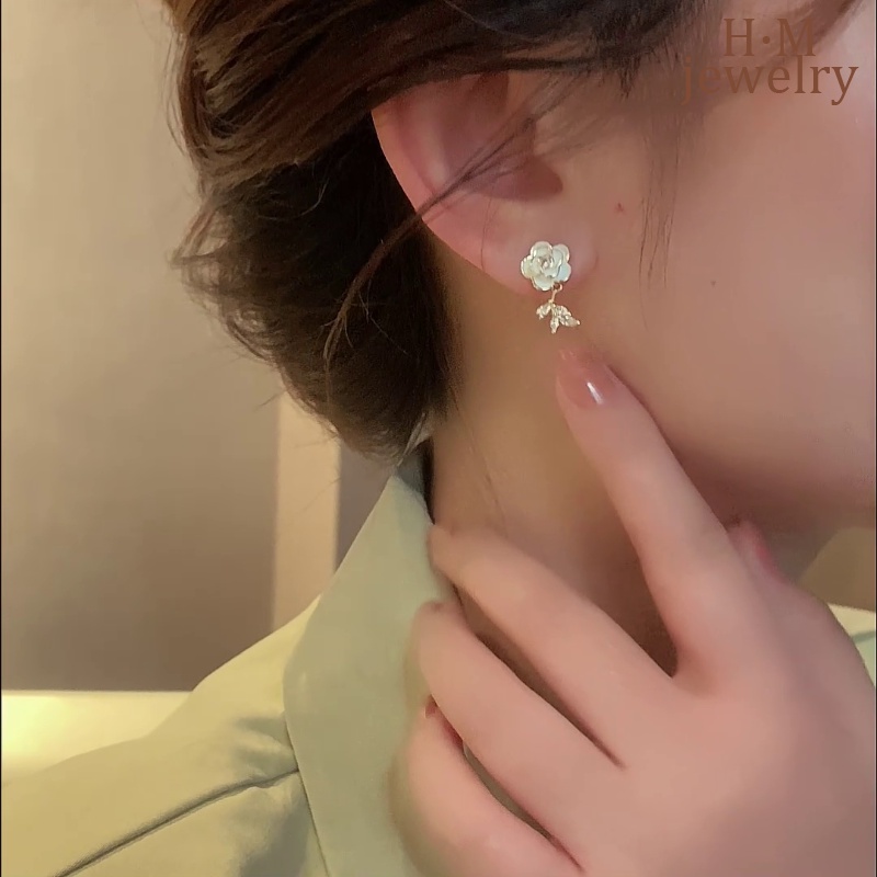 S925 Perak Fashion Temperamen Liar Camellia Stud Earrings2023 Baru Bermutu Tinggi Anting-Anting