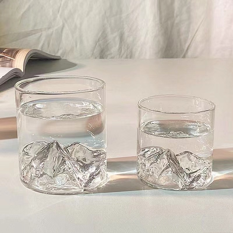 Kreatif Jepang Snowy Mountain Shaped Glass Cup High Beauty Home Shaped Water Cups