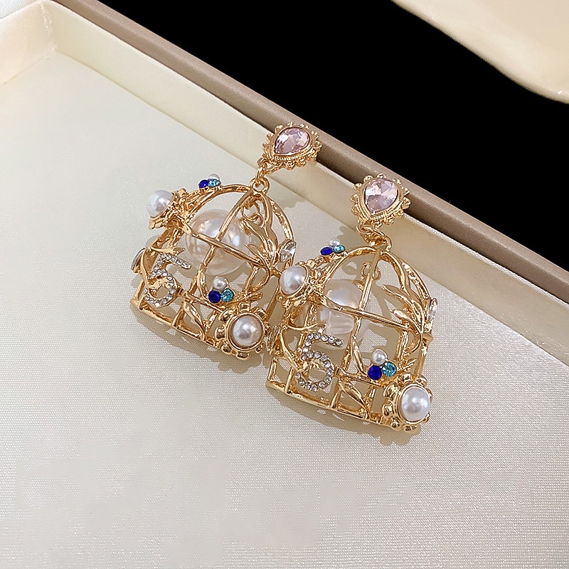 Gaya Medieval Mutiara Berlian Imitasi Angka Birdcage Anting Fashion Temperamen Unik