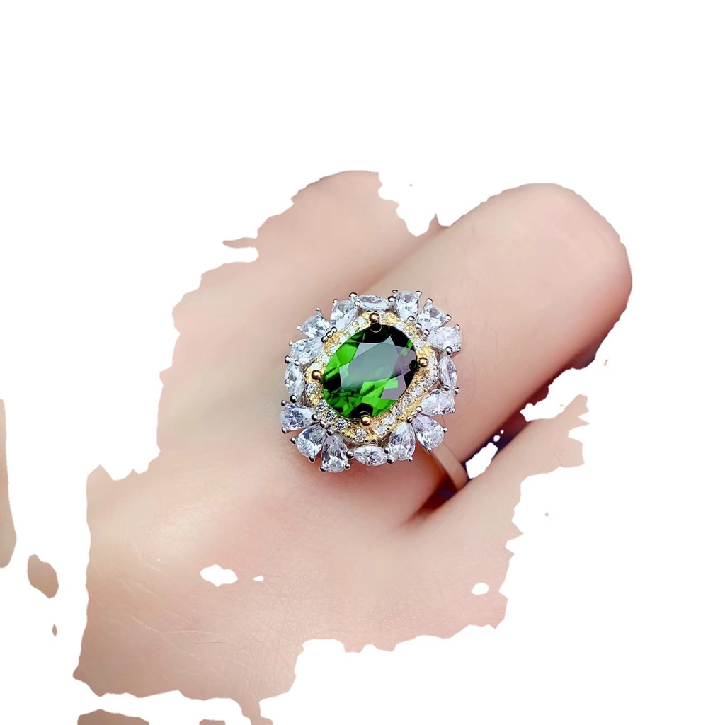 Goldkingdom Aksesoris Perhiasan Fashion Ready Stock Super Flash Emerald Ring Dua Warna Berlian Terang Engagement Ring