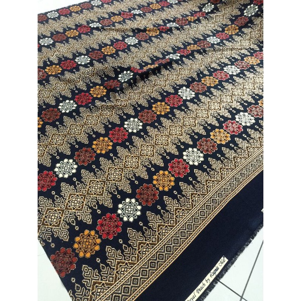 bahan batik toraja semi sutra. batik semi sutra meteran. kain batik semi sutra bakal bawahan kebaya