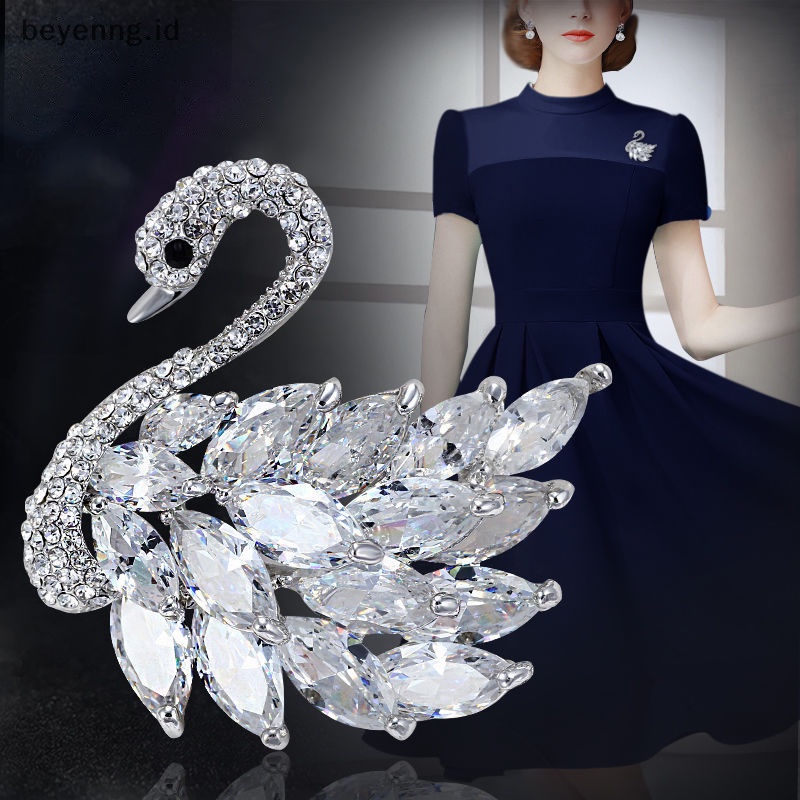 Beyen Fashion Kristal Swan Bros Berlian Imitasi Hewan Bros Untuk Wanita Gaun Kerah Pin Perhiasan Perjamuan Cubic Zirconia Bros Pin ID