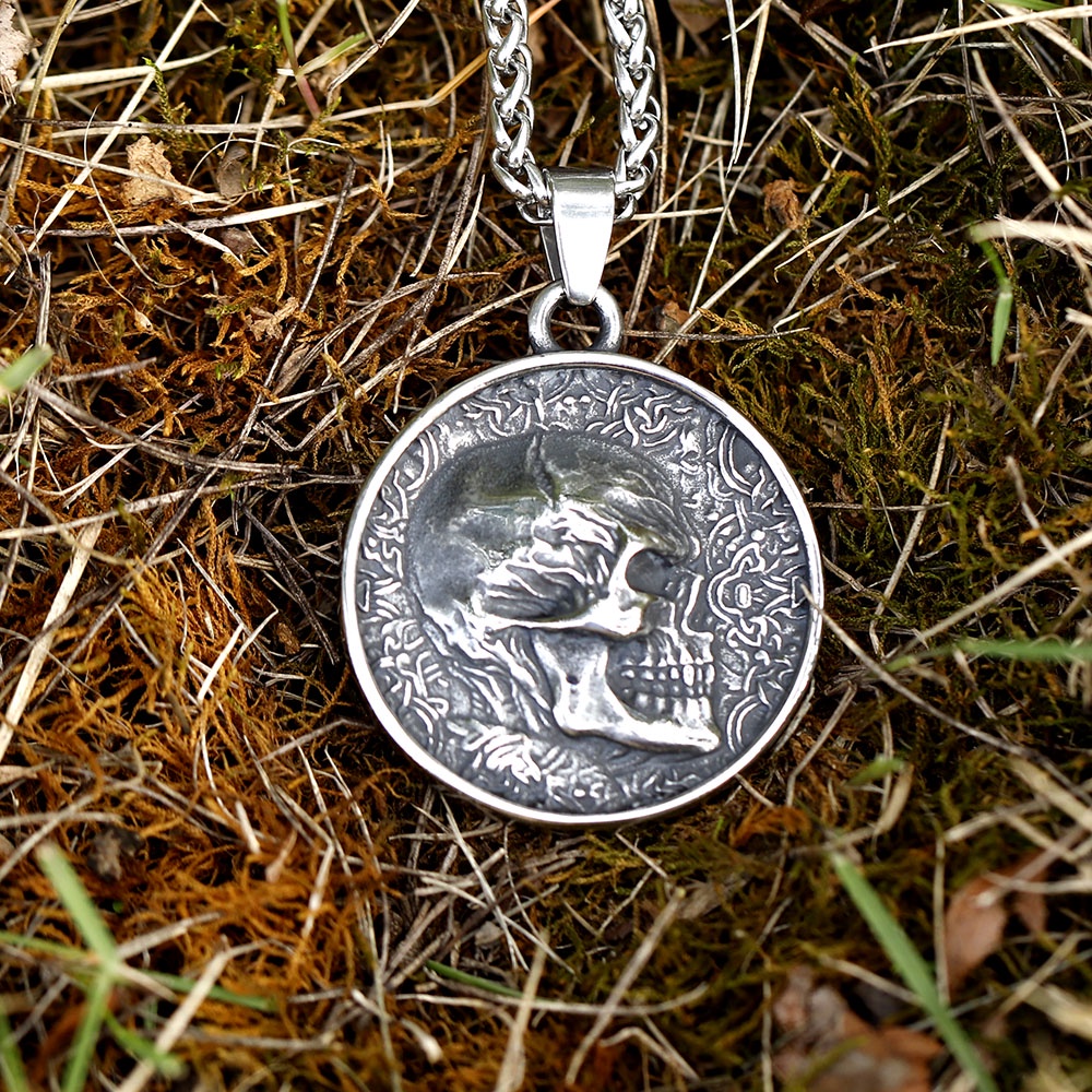 Vintage Fashion Punk Overpowering Dua Sisi Kerangka Liontin Rantai Kalung Pria Perhiasan Hadiah