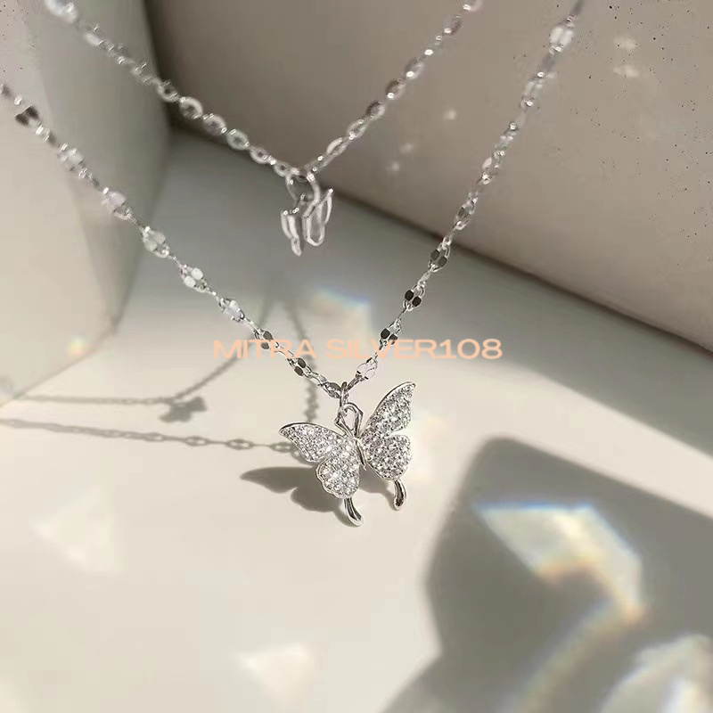 Kalung Kupu Kupu Layer Wanita Fashion Korea Rantai Klavikula Liontin Double Butterfly Necklace Multilayer Warna Silver NL 23