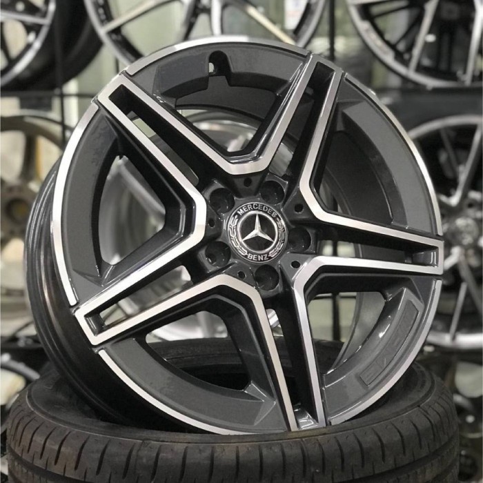 Velg Mobil AMG - 8 x 18 - PCD 112/5 - ET 45- gunmett