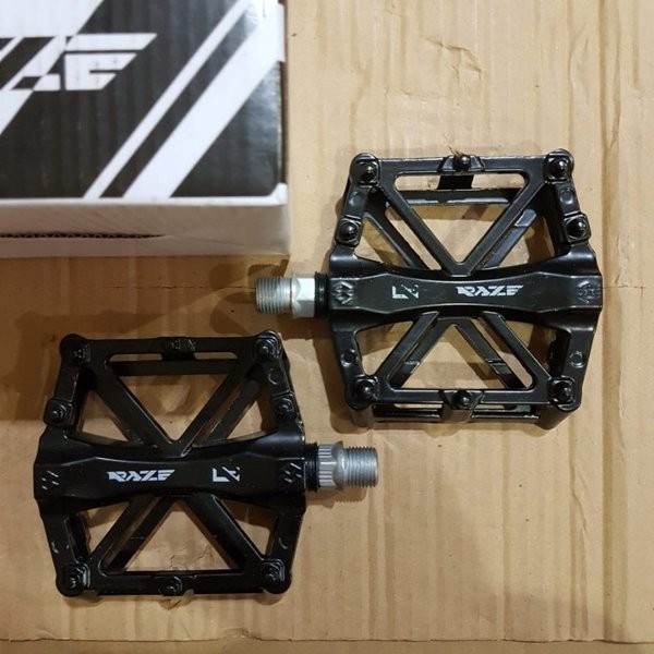 PEDAL MTB RAZE ROUGH P78 ORIGINAL HITAM bearing