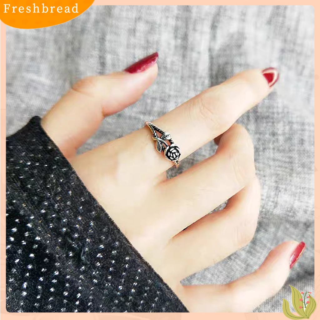 &lt; Freshbread &gt; Wanita Vintage Rose Finger Ring Fashion Alloy Circlet Hadiah Perhiasan Punk Sederhana