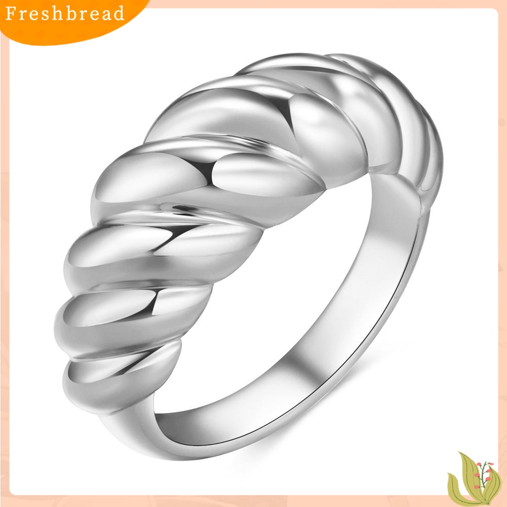 &lt; Freshbread &gt; Cincin Unisex Bentuk Melintir Perhiasan Lapis Simple Unisex Anti Karat Untuk Pesta