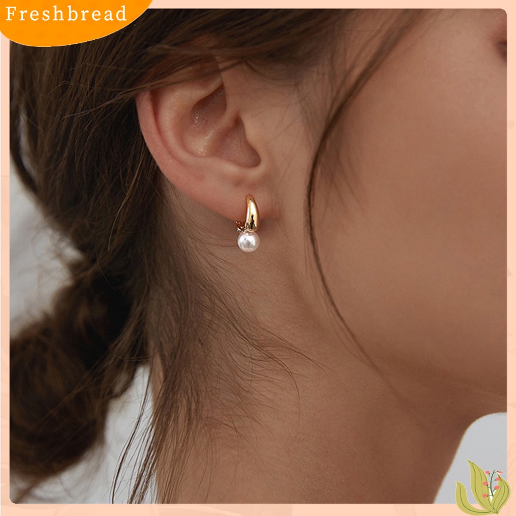 &lt; Freshbread &gt; 1pasang Drop Earrings Temperamen Retro Mutiara Imitasi Electroplating Piercing Dekorasi Perhiasan Ear Clasp Hoop Earrings Aksesoris Pakaian