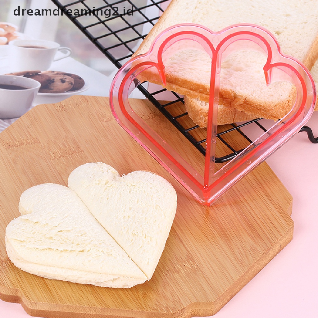 (hot) Sandwich Cutters Mould Food Toast Bread Mold Lucu Baking Anak Set Lunch Cutter Interesg Aksesoris Dapur Untuk Anak//