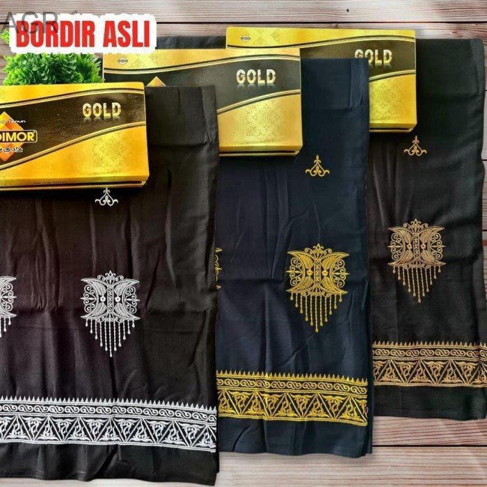 Kain sarung wadimor motif pintu Aceh / Kain sarung bordir khas Aceh