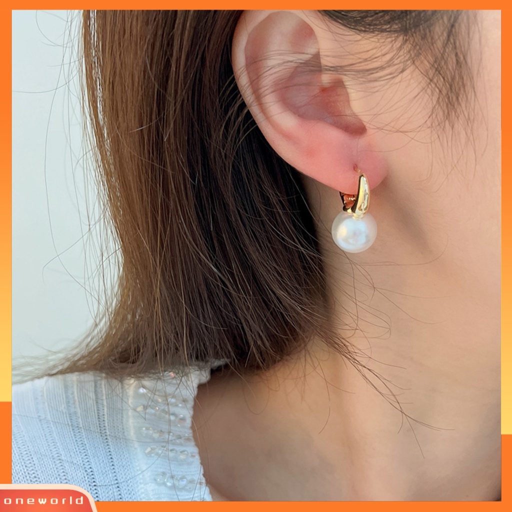 [EONE] 1pasang Anting Pejantan Temperamen Geometris Vintage Hong Kong Gaya High Gloss Hias Elegan Faux Pearl Hoop Earrings Aksesoris Wanita