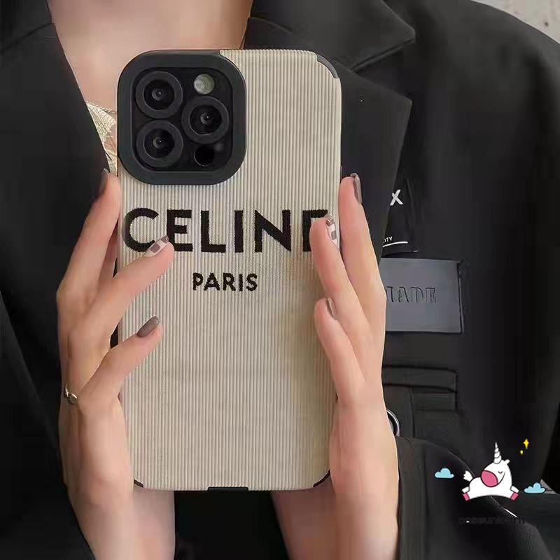 IPHONE  Casing Belakang Tekstur Kulit Sinple Mewah Kompatibel Untuk Iphone11 14 12 13 Pro Max7 8 Plus XR X XS MAX 7Plus 8Plus Merek Trendi C-E-L-I-N-E Lembut Shockproof Phone Shell Cover