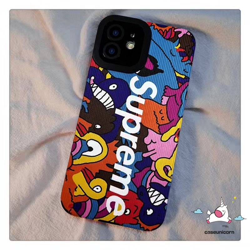 Casing Kartun Graffiti Lucu Kompatibel Untuk iPhone 7Plus 11 14 13 12 Pro MAX XR 7 8 Plus X XS MAX Trendi Merek Supre. me Kreatif Pelangi Shockproof Mewah Tekstur Kulit Soft Cover