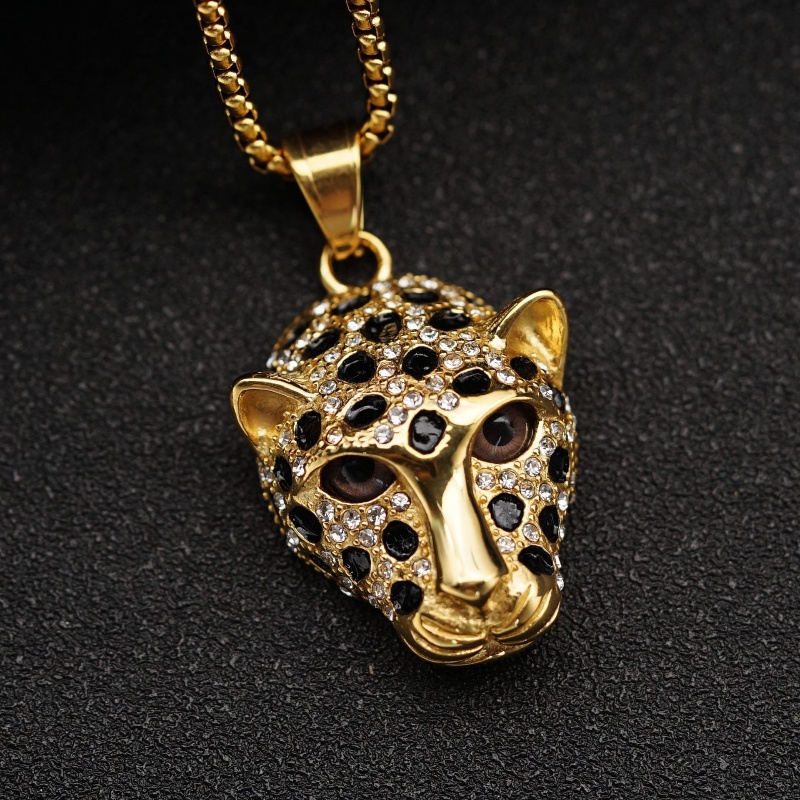 Z H Perhiasan Retro Lapis Emas 18K Berlian Permata Leopard Liontin Fashion Pria Anti Karat Kalung Liontin Hip Hop Pesta Baja Titanium Perhiasan Aksesoris Grosir