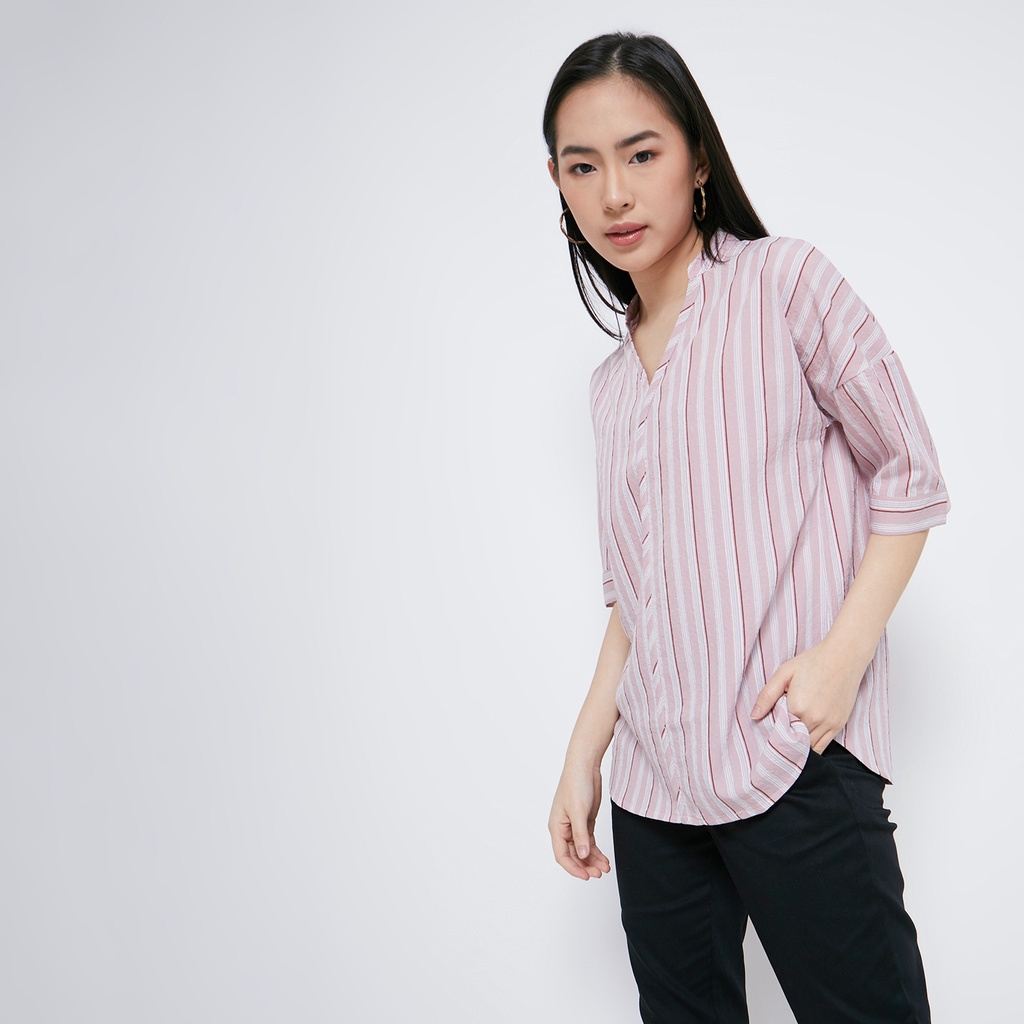 Ms Daisy Nami Stripe Crinkled Blouse / Atasan Kerja Wanita / Blouse Kasual Wanita Motif Garis-Garis