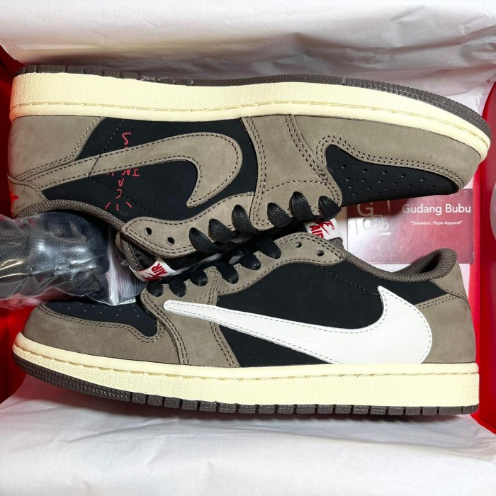Nike Air Jordan 1 Travis Scott Low Brown BNIB PERFECT PAIRS - 40