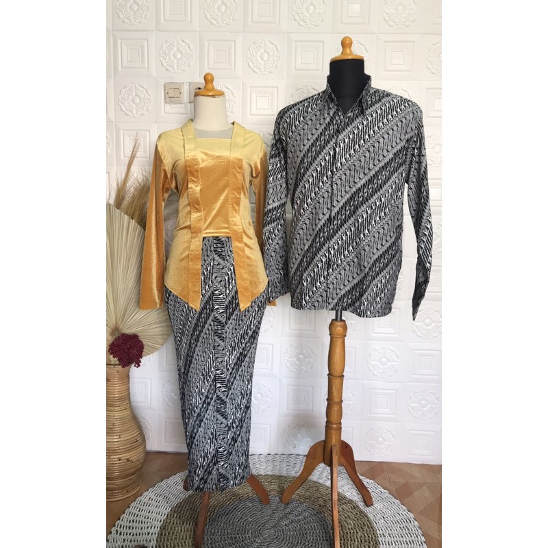 Rok plisket parang hitam celeret dan kemeja couple / sarimbit / kondangan