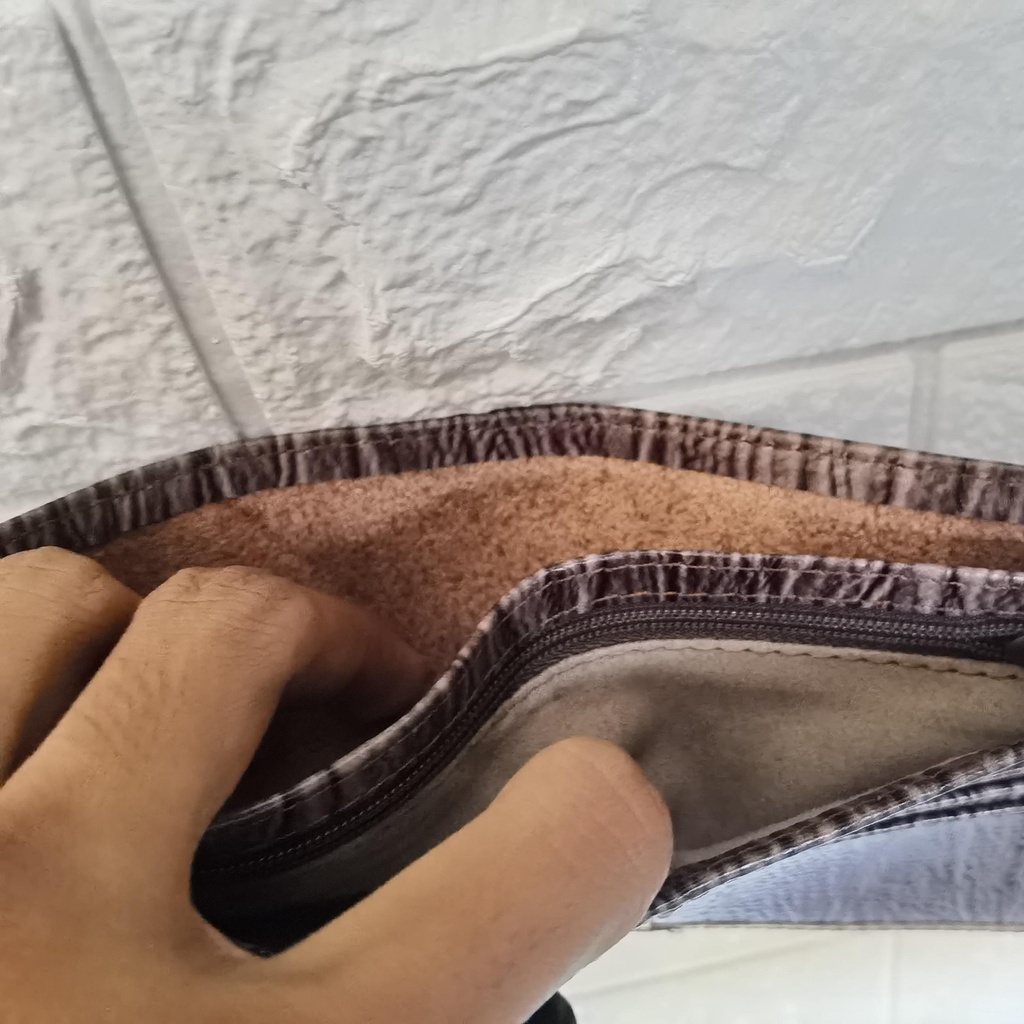 Dompet Pria 100% Kulit Asli Motif Serat Kayu