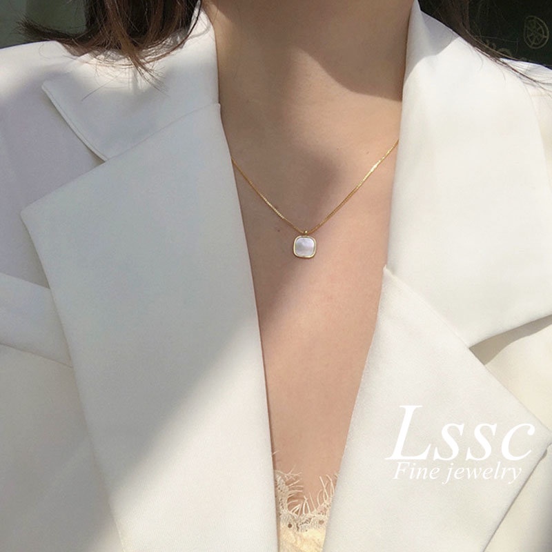Kalung Titanium Wanita Kerang Cantik Aesthetic Korea Emas 18K Anti Karat Fashion Aksesoris Perhiasan