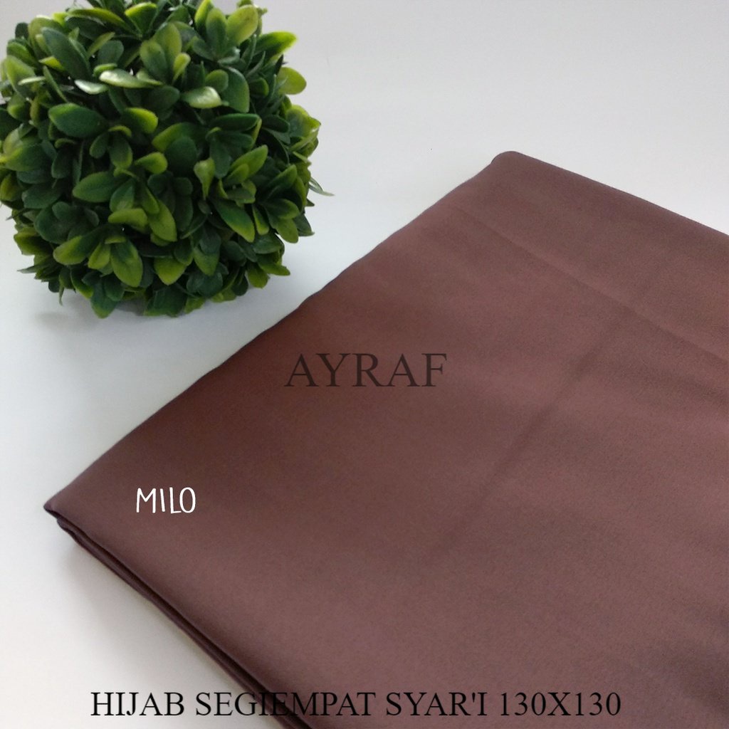 kerudung segiempat jilbab wolfis jumbo Premium size 130x130/hijab segiempat wollfis jumbo size 130x1