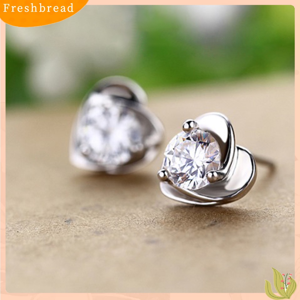 &lt; Freshbread &gt; Lady Berlian Imitasi Bertatahkan Jantung Telinga Stud Anting Wanita Perhiasan Hadiah Hari Valentine