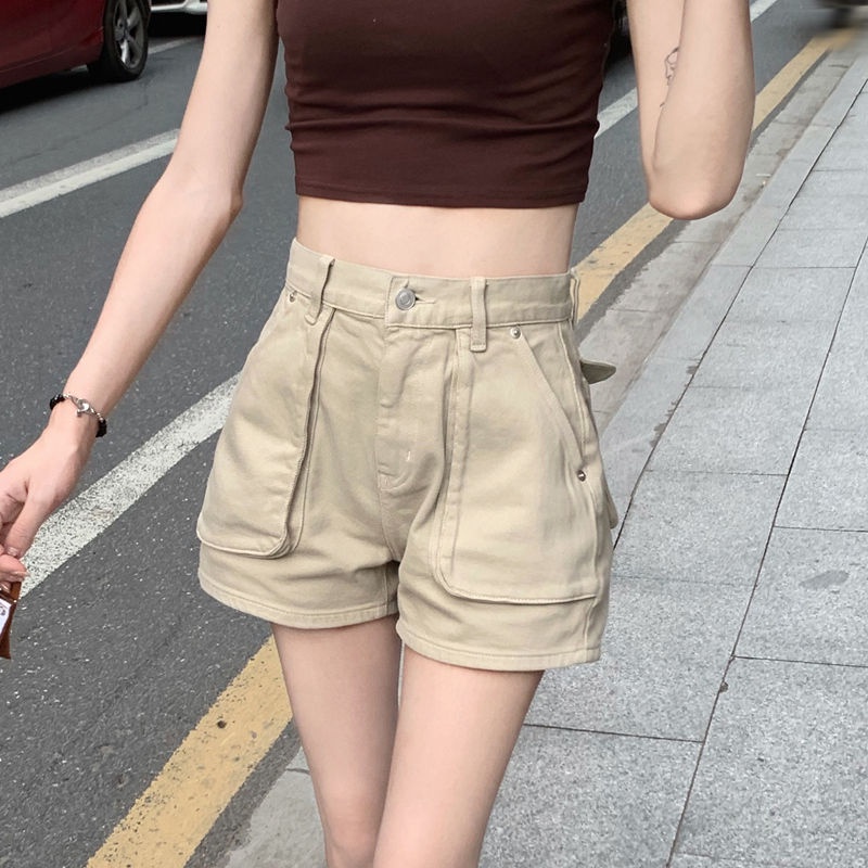 Red Khaki kasual perkakas celana pendek denim wanita musim panas kecil 2023 baru pelangsing berkaki lebar a-line hot girl hot pants