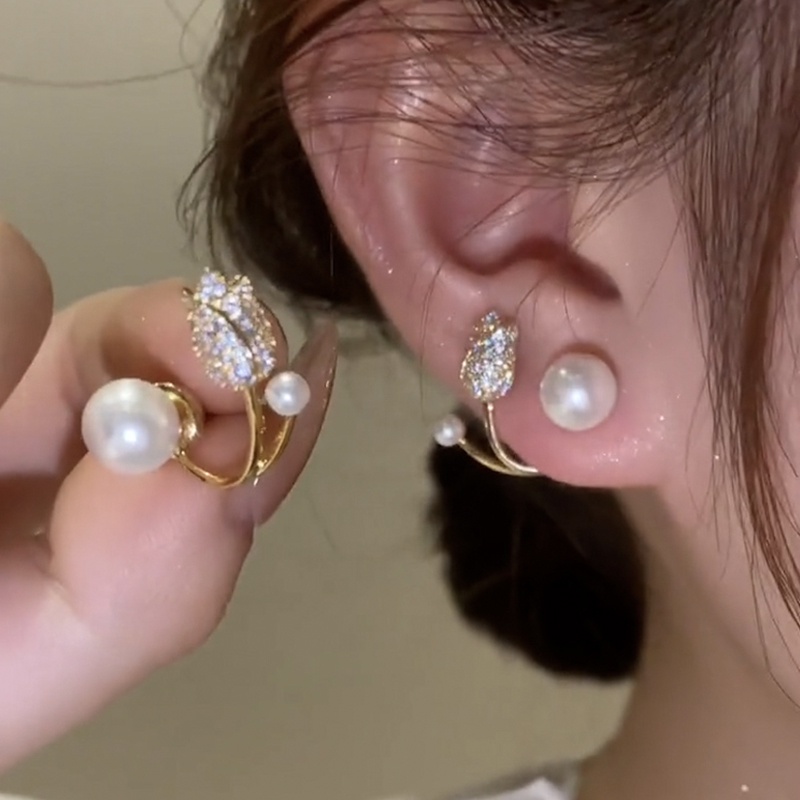 Anting Mutiara Tulip Korea Baru Trendi Desain Niche Mewah Ringan Giwang Telinga Untuk Wanita Perempuan