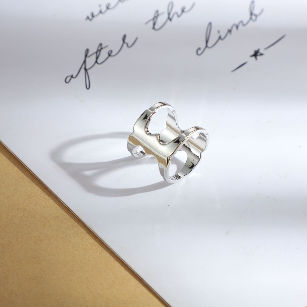 Versi Korea Syal Sutra Gesper Sederhana Niche Tidak Teratur Cekung Syal Gesper Paduan Aksesoris